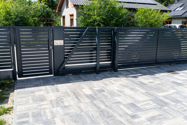 Best Local Driveway Pavers  in Level Green, PA